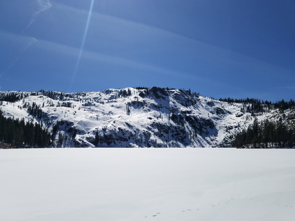 Middle Peak, Castle Lake Middle Peak, Castle Lake