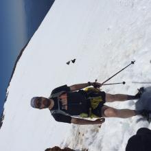 How NOT to dress for a climb of Mt Shasta. No helmet, no ice axe, no crampons, running shoes, shorts.... hmmm....