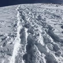 fresh snow on the upper mountain, winter-like climbing conditions