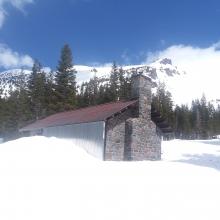 Shasta Alpine Lodge at Horse Camp
