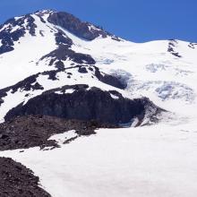 6/19 The Hotlum Glacier from the Hotlum Hilton camp area