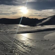 A quick foray up into Old Ski Bowl, scouring with icy surfaces and patches of wind features