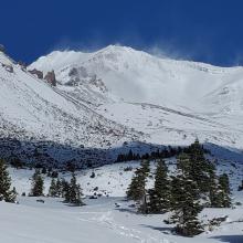 Ridges and moraines are still devoid of usable snow