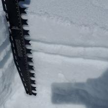 Breakable crust over low density snow - potential weak layer