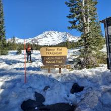 Bunny Flat Trailhead