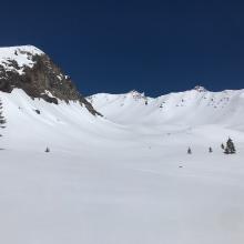 The Old Ski Bowl with Green Butte, top left. Minor roller balls were observed on sunny, easterly slopes.