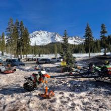 Getting the horses ready at Bunny Flat trailhead, 6,950 feet