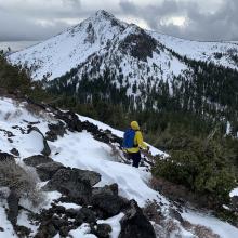 Heading back down the ridge from the weather station, Ash Creek Butte proper in the background.