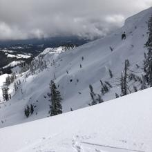 Large overhanging cornice features have formed on ridge above Heart Lake