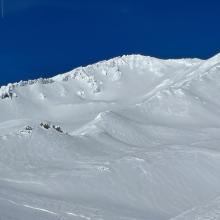 Upper Old Ski Bowl with Avalanche Gulch and the Trinity Chutes in the background